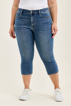 Judy Blue Mid Rise Skinny Capri Jeans