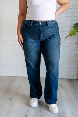 Judy Blue Mid Rise Tummy Control Classic Straight Leg Jeans