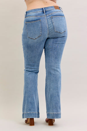 Judy Blue Mid Rise Classic Flare Jeans