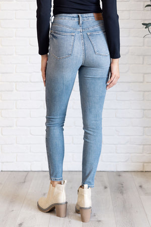 Judy Blue High Waist Control Top Contrast Wash Skinny Jeans