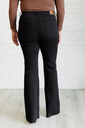 Judy Blue High Rise Tummy Control Flare Jeans in Black