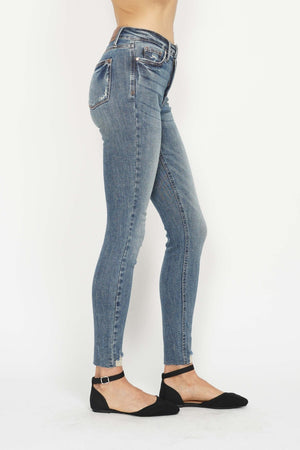 Judy Blue High Rise Tummy Control Vintage Wash Distressed Hem Skinny Jeans