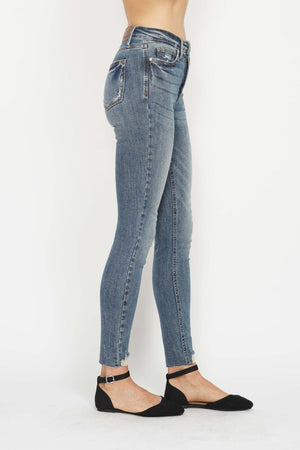 Judy Blue High Rise Tummy Control Vintage Wash Distressed Hem Skinny Jeans