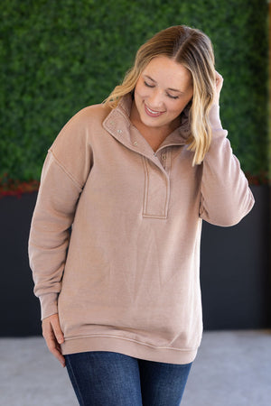 Jesse Vintage Wash Snap Pullover - Tan by Michelle Mae