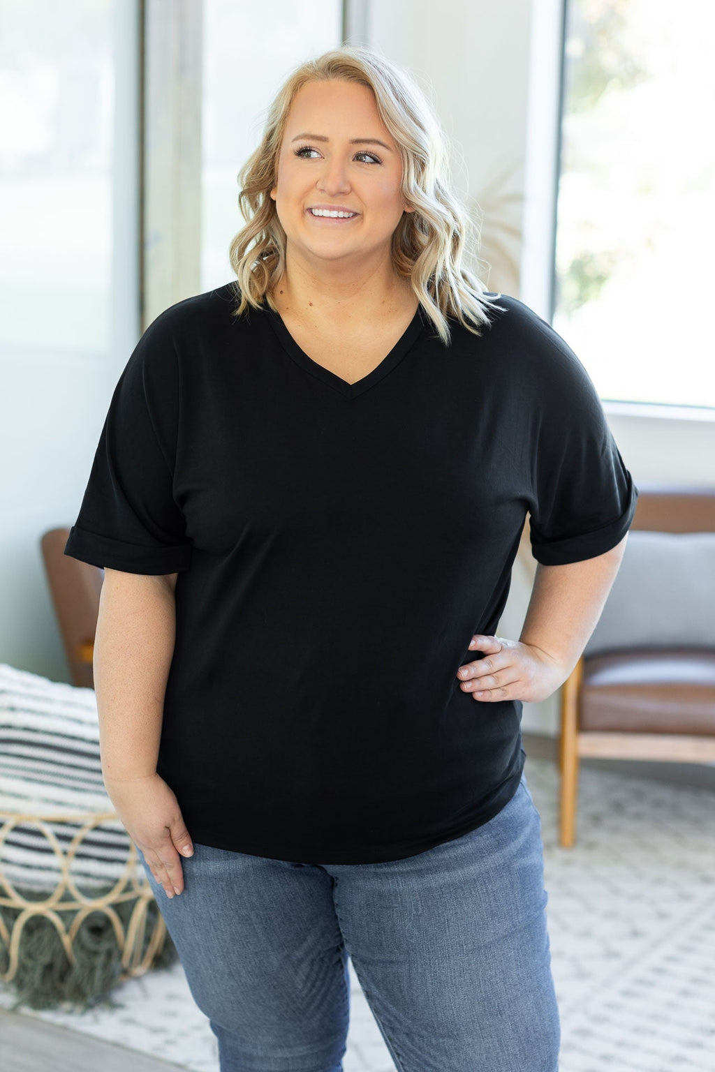 Selene Relaxed Top - Black by Michelle Mae