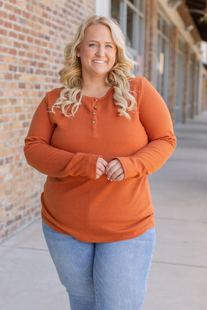 Harper Long Sleeve Thermal Knit Henley - Pumpkin by Michelle Mae