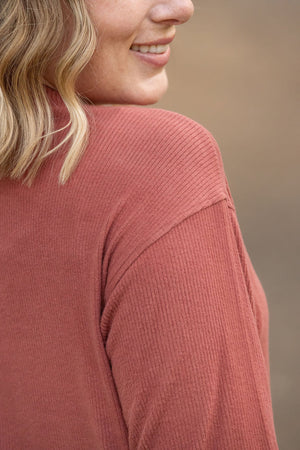 Corrine Ribbed Pullover Top - Terra Cotta by Michelle Mae