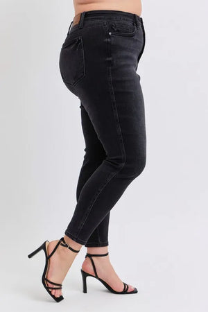 Judy Blue Mid Rise Tummy Control Sideline Sleek Skinnies