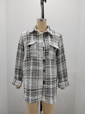 Loose Plaid Button Long Sleeved Jacket - white