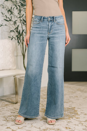 Judy Blue Mid Rise Retro Wide Leg Jeans