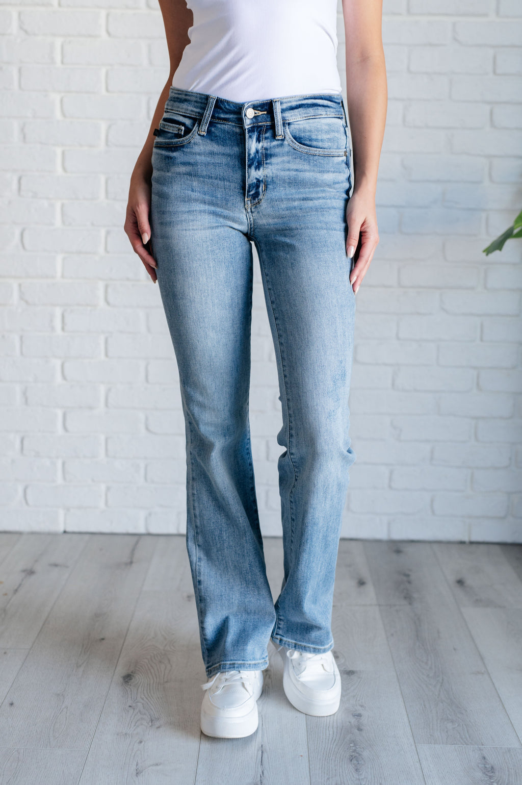 Judy Blue Mid Rise Non Distressed Classic Bootcut Jeans