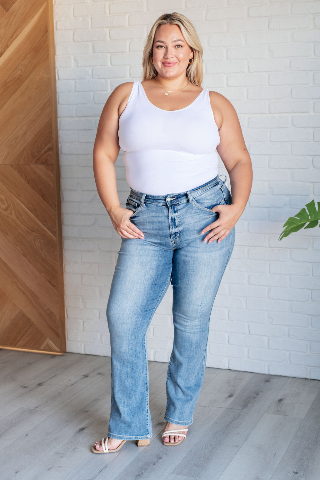 Judy Blue Mid Rise Clean Bootcut Jean