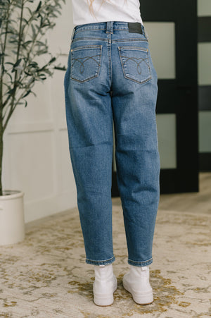 Judy Blue High Waist Classic Soft Barrel Stitch Thru Pocket Ankle Jeans