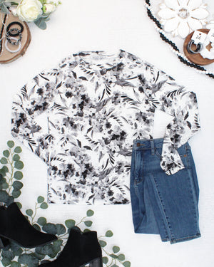 PREBOOK Blair Long Sleeve Top - Abstract Monochrome