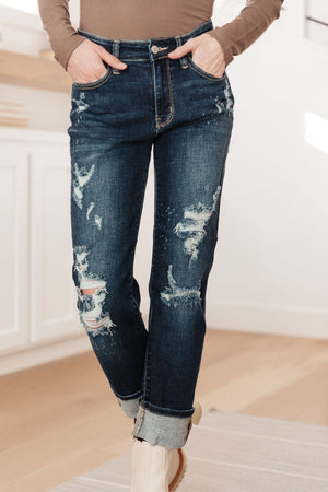 Judy Blue Mid Rise Bleach Splash Distressed Boyfriend Jeans