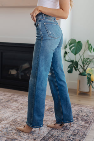 Judy Blue High Rise Tummy Control 90's Straight Jeans