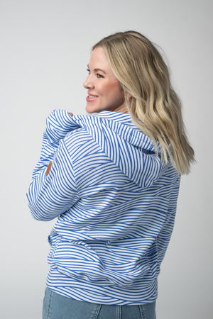 PREBOOK Fullzip Hoodie - Ocean Waves