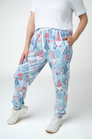 PREBOOK Classic Joggers - Winter Gnome