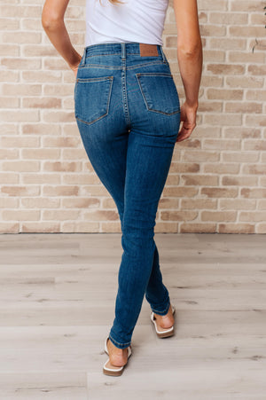 Judy Blue High Rise Non Distressed Skinny Jeans