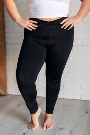 Do The Most Contouring V Front Athletic Leggings Black