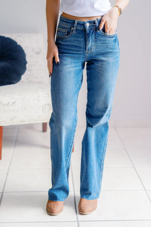 Judy Blue Mid Rise Tummy Control Vintage Straight Leg Jeans