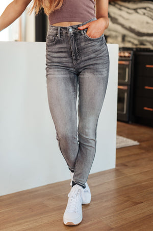 Judy Blue Hi Rise Tummy Control Release Hem Skinny in Washed Out Gray