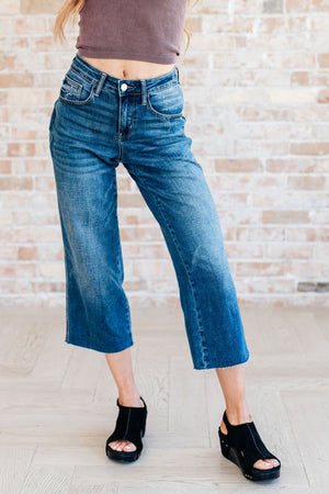 Judy Blue High Rise Wide Leg Raw Hem Crop Jeans