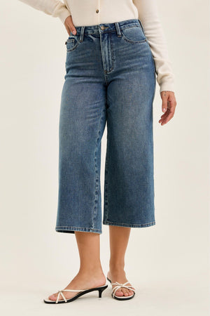 Judy Blue High Waist Dottie Wide Leg Crop Jeans in Medium Quarry Fade