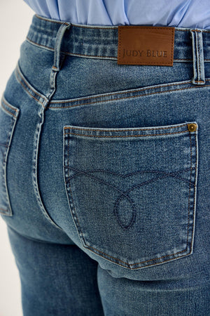 Judy Blue High Waist Dottie Wide Leg Crop Jeans in Medium Quarry Fade