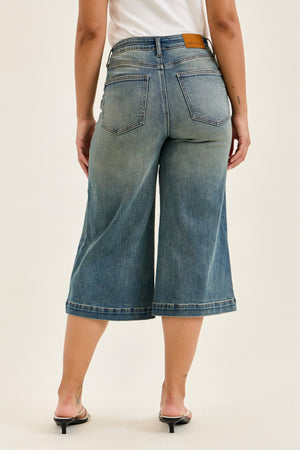 Judy Blue High Waist Marian Culotte with Side Shaping Seams Jeans Medium Warm Tinted Indigo