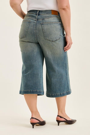 Judy Blue High Waist Marian Culotte with Side Shaping Seams Jeans Medium Warm Tinted Indigo