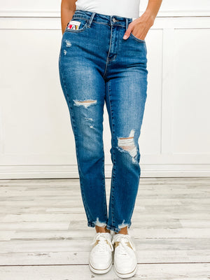 Judy Blue High Rise Queen Of Hearts Boyfriend Distressed Jeans