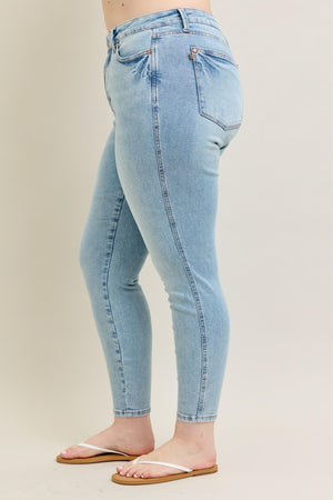 Judy Blue Mid Rise Tummy Control Vintage Light Wash Skinny Jeans
