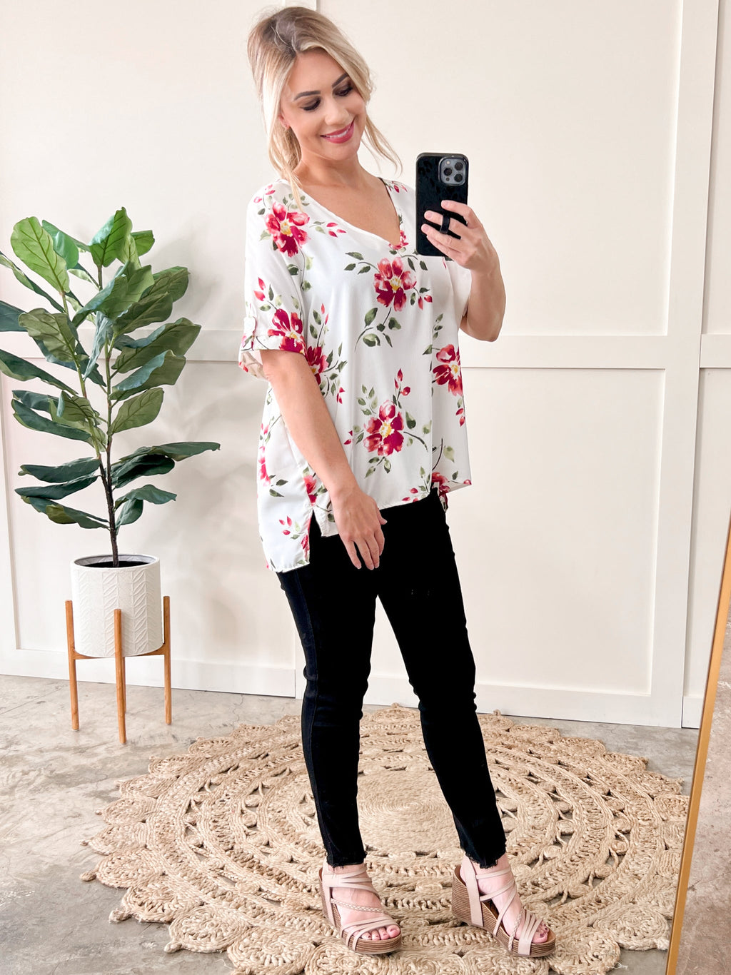 Ivory & Pink Floral Blouse With Button Sleeve Detail