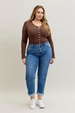 Judy Blue Mid Rise Boyfriend Classic Cuffed Jeans