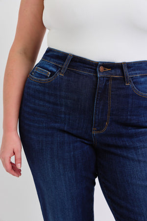 Judy Blue High Waist Classic Straight Leg Non Distressed Jeans midnight magic