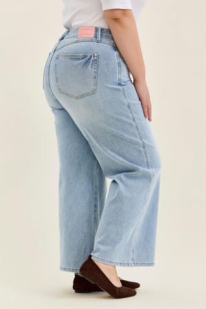 Judy Blue High Waist PETITE Tummy Control Retro Wide Leg with Curvy Coin Pocket Jeans