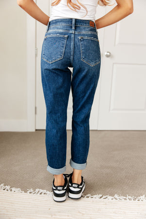 Judy Blue Mid Rise Non Distressed Boyfriend Jeans