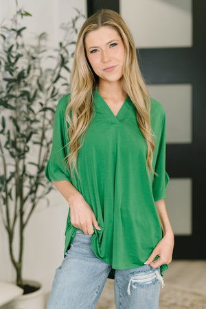 Lizzy Breeze Top in Kelly Green by Dear Scarlett