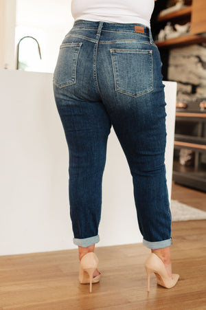 Judy Blue Mid Rise Non Distressed Boyfriend Jeans