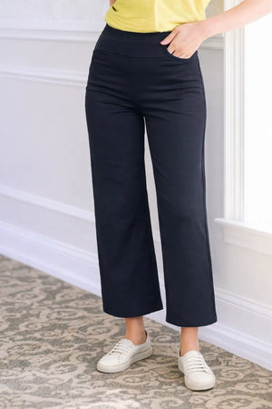 Magic Capri Pants - Black by Dear Scarlett