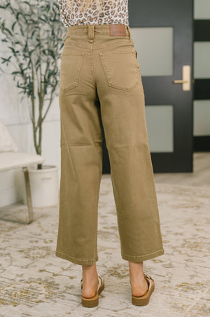 Judy Blue High Waist Wide Leg Ankle Jean in Mocha with Vintage Front Yoke