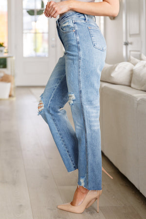 Judy Blue High Rise Rigid Magic Destroy Slim Straight Leg Jeans