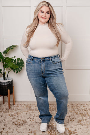 Judy Blue Mid Rise Frayed Hem Cell Phone Pocket Dad Straight Leg Jeans