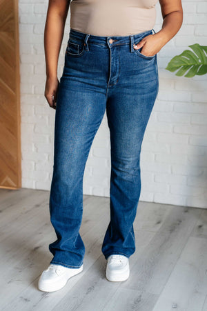 Judy Blue High Rise Tummy Control Bootcut Jeans (Reg inseam 32.5")