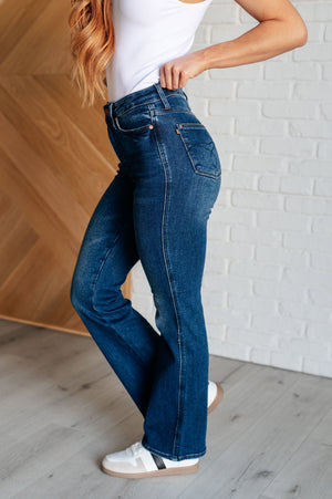 Judy Blue High Rise Tummy Control Bootcut Jeans (Short Inseam 30")