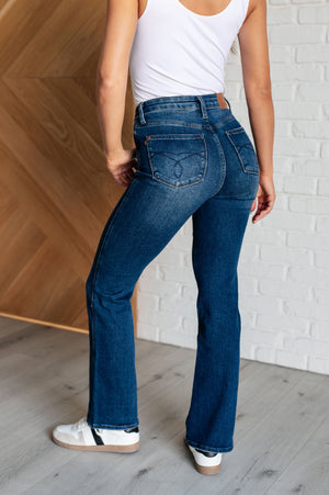 Judy Blue High Rise Tummy Control Bootcut Jeans (Short Inseam 30")