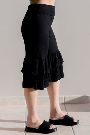 Storm Ruffle Cropped Pants in Black