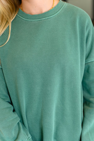 Talk Cozy to Me Stepped Hem Pullover in Dark Green