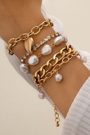 5 Piece Heart Gold Bracelet Set